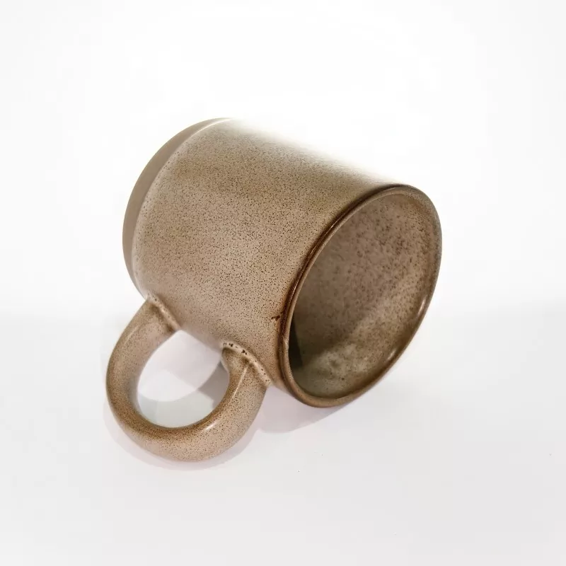 لیوان مسافرتی ساده و مدرن سرامیکی